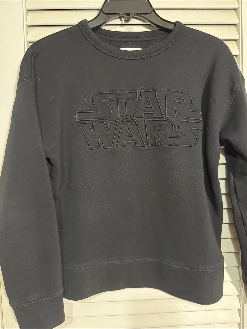 GAP Kids Black Star Wars Embroidered Sweatshirt & Jogger Set. Limited Edition.